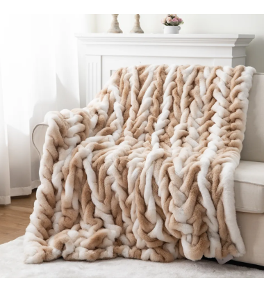 Quilted Faux Fur Minky Throw Blanket Noval Super Soft Gray Double Sides Bubble Minky Throw Blankets for Winter