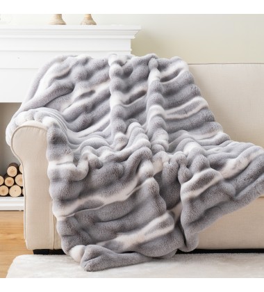 Newest Luxury Decorative Thick Weight Reversible Soft No Shedding Discharge Printing Cutting Channel Faux Rabbit Fur Blanket