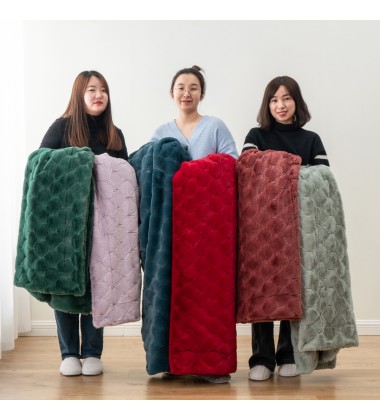 Christmas Red Warm Luxury Double Sides Oversized No Shedding Super Soft Holiday Faux Fur Minky Throw Blankets