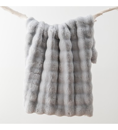 Luxury PomPom Bubble Snuggle No Shedding Poly Super Soft Faux Rabbit Fur Bubble Faux Fur Fabric Large Double Sides Minky Blanket