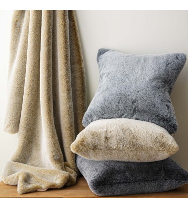 Luxury Stunning Frosted Double Sides Super Soft Cationic Faux Fur Chinchilla Throw Blankets for Winter