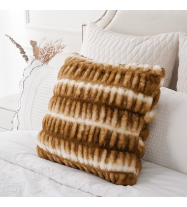 Sculpted Ruched Elegant Ultra-Plush Hypoallergenic Textured Bubble Faux Fur Throw Blanket Reversible Velvet Blanket