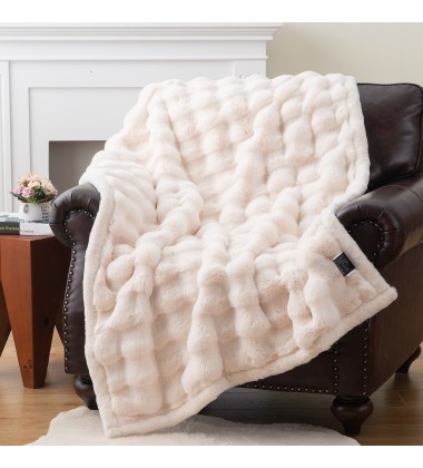 Luxury Stylish Bubble Minky Blanket Neutral Luxury Fur Fluffy Blanket Super Comfortable Blankets for Bed