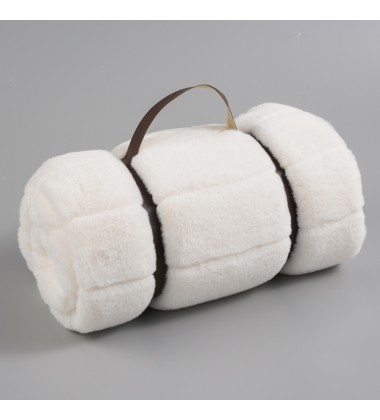 Supper Soft Cream Embossed Jacquard Stripe Grid Pattern Faux Fur Mink Throw Blankets and Pillow Set for Wedding