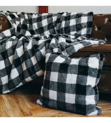 Warm Cozy Microfiber 50 x 60 Inches Printed White Black Buffalo Plaid Pattern Double Sides Faux Fur Checkered Throw Blanket