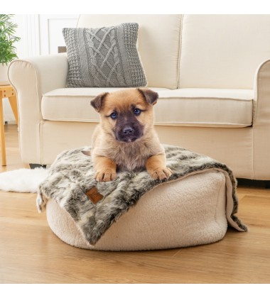 Waterproof Dog Blanket Soft Plush Throw Protects Bed Machine Washable Pup Protector Waterproof Throw Blanket